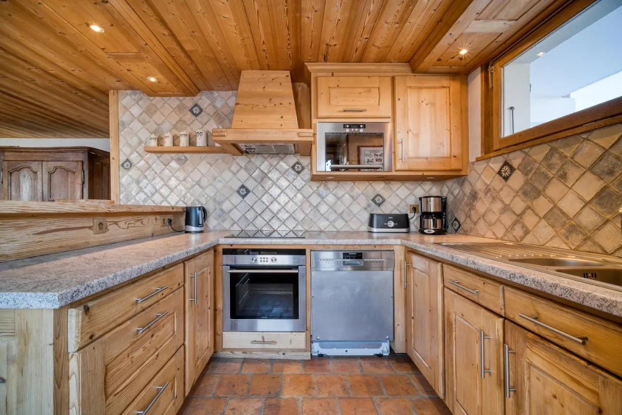 Chalet Nessa Combloux 0*,  France